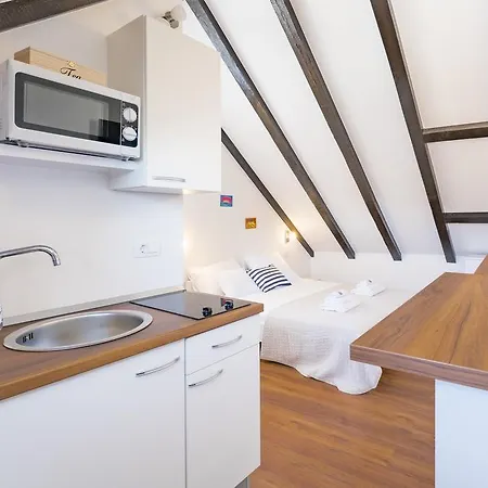 Agata House Hvar Apartment *