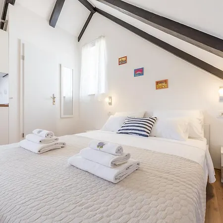 Agata House Hvar Апартаменты Хвар